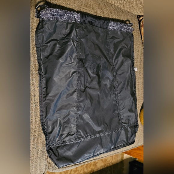 Victoria's Secret Pink Drawstring Backpack in Black Nylon EUC - Picture 3 of 7